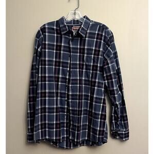Wrangler Jeans Co. Men’s Plaid Button-Up Shirt – Size Medium